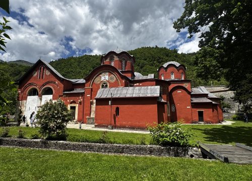 Pećka Patrijaršija – Srce srpske crkvene istorije