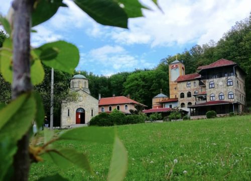 Manastir Tresije – Šumadijska vera i simbol Kosmaja
