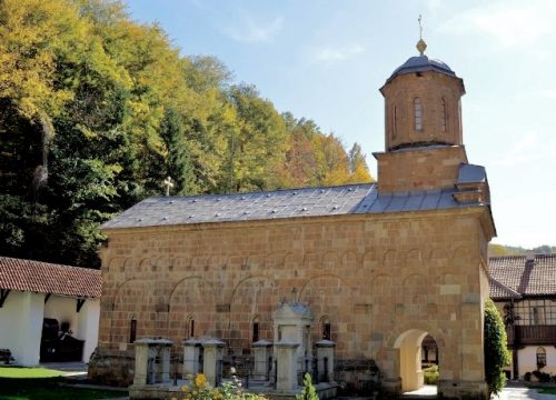 Manastir Vraćevšnica – biser u srcu Šumadije
